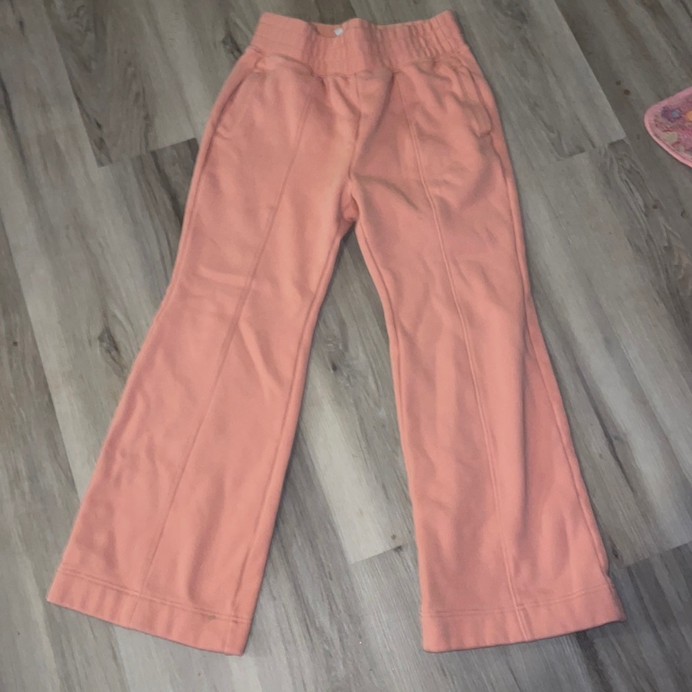 Fabletics flare sweat pants, Size small corral.